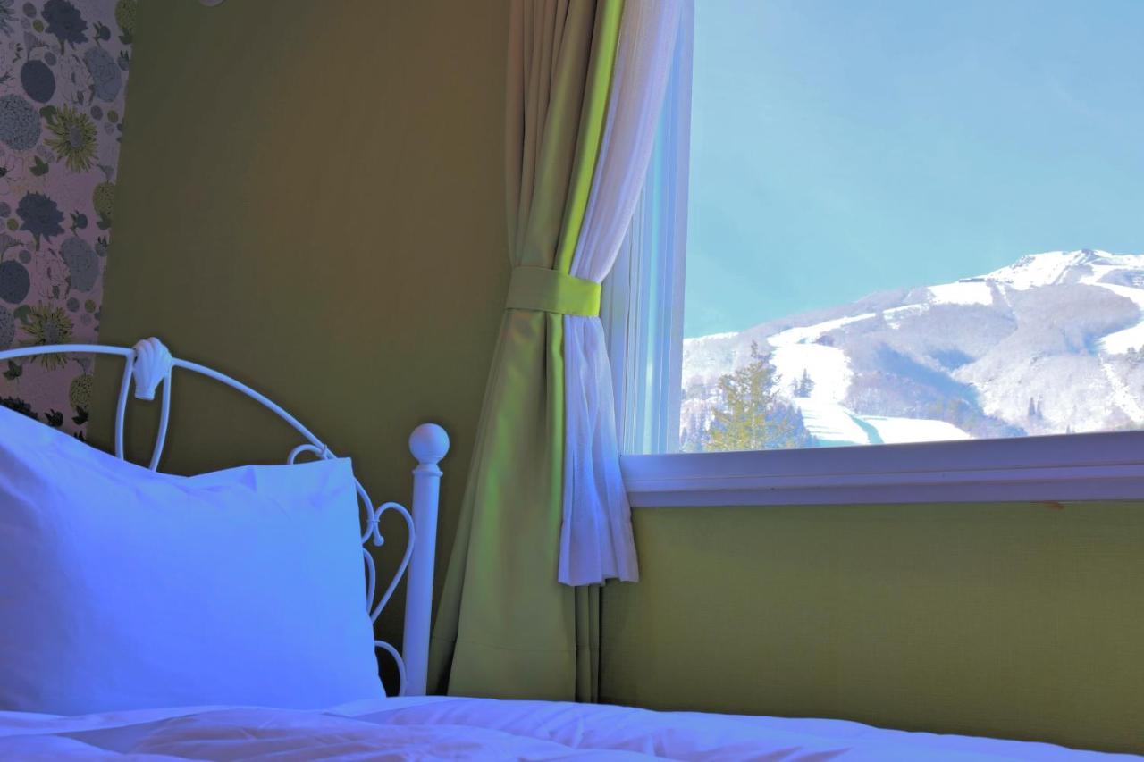Hotel 24Sweets Hakuba Exterior photo